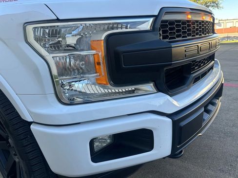 Used 2019 Ford F150 XLT w/ Equipment Group 302A Luxury AWD/4WD image 9