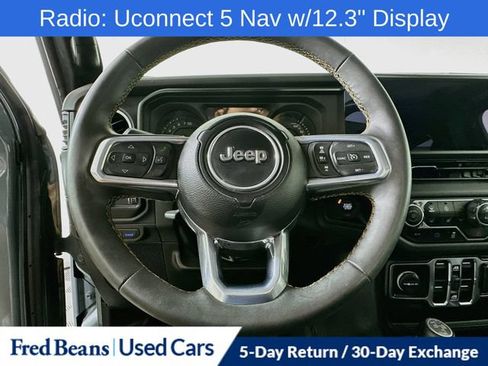 Used 2024 Jeep Wrangler Unlimited Sahara w/ Technology Group AWD/4WD image 16