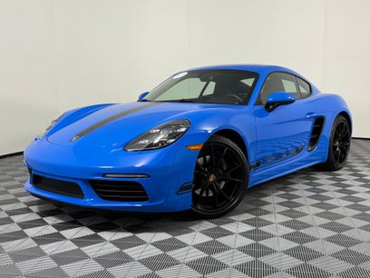 Certified 2025 Porsche 718 Cayman