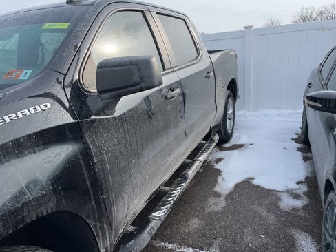 Used 2022 Chevrolet Silverado 1500 Custom image 7
