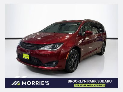 Used 2020 Chrysler Pacifica Touring-L w/ S Appearance Package