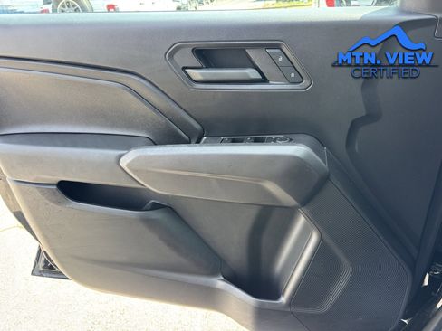 Used 2023 Chevrolet Colorado W/T image 13