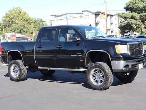 Used 2008 GMC Sierra 2500 SLT w/ Convenience Package image 2