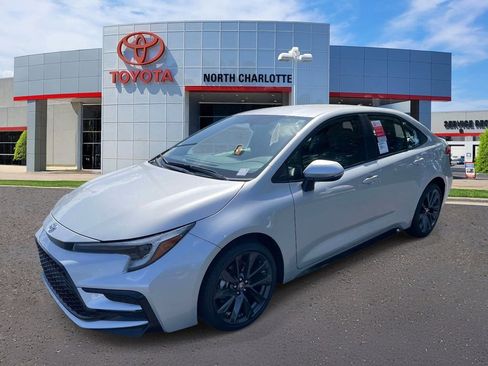 New 2026 Toyota Corolla SE FWD image 5