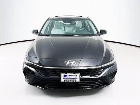 New 2026 Hyundai Elantra Limited image 2
