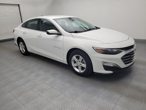 Used 2024 Chevrolet Malibu LS w/ Driver Confidence Package FWD image 11