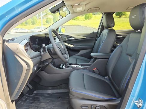 New 2026 Buick Encore GX Sport Touring w/ Advanced Technology Package image 11