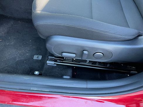 Used 2025 Hyundai Kona SEL image 23