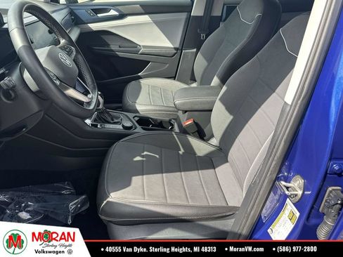 Certified 2024 Volkswagen Taos SE AWD/4WD image 18