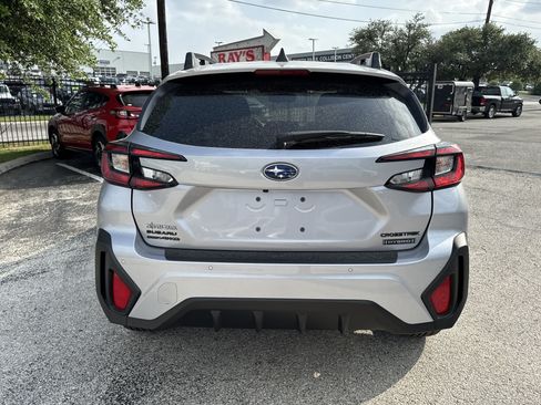 New 2026 Subaru Crosstrek 2.5i Limited AWD/4WD image 4