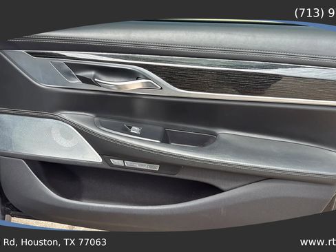 Used 2016 BMW 750i xDrive image 46