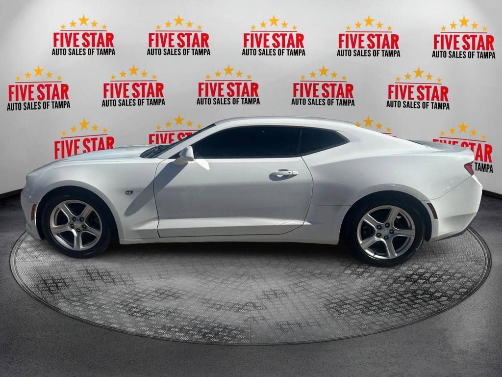 Used 2017 Chevrolet Camaro LT RWD image 4