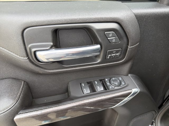 Used 2020 Chevrolet Silverado 2500 LTZ w/ LTZ Plus Package AWD/4WD image 22