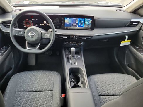 New 2026 Nissan Kicks SV FWD image 17