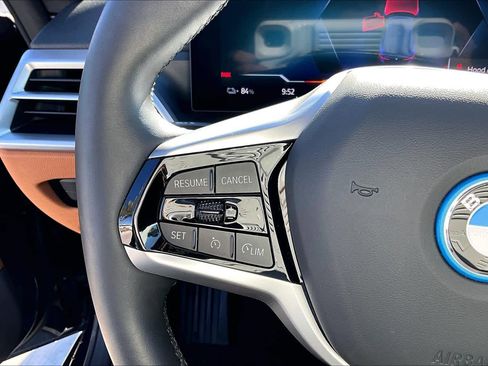 Used 2025 BMW i4 eDrive40 w/ Premium Package image 23