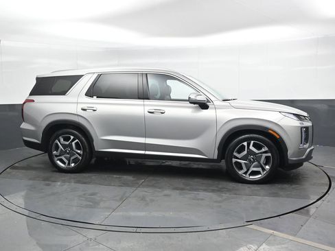 Used 2025 Hyundai Palisade SEL image 4