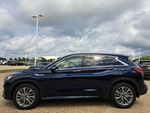 Used 2023 INFINITI QX50 Luxe FWD image 8