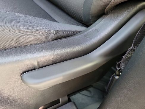 Used 2026 GMC Sierra 2500 Pro w/ 1SA Pro Safety Plus Package image 20