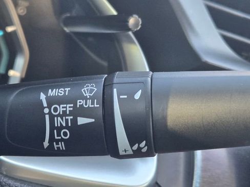 Used 2018 Honda Civic EX-L image 23