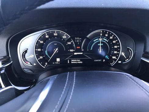 Used 2018 BMW 530e xDrive 530e xDrive iPerformance Sedan w/ Premium Package 2 image 20