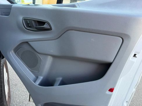 Used 2018 Ford Transit 350 XLT RWD image 13