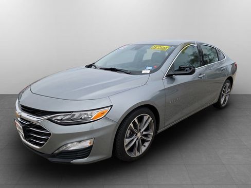 Used 2024 Chevrolet Malibu LT FWD image 12