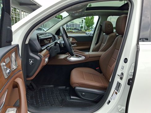 Certified 2026 Mercedes-Benz GLE 450 4MATIC image 14