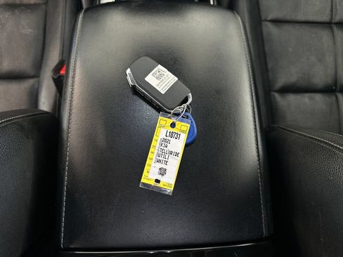 Used 2021 Kia Telluride EX w/ EX Premium Package AWD/4WD image 32
