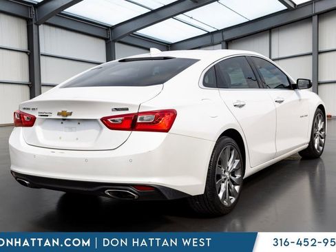 Used 2017 Chevrolet Malibu Premier w/ Premier Sun and Wheel Package FWD image 21