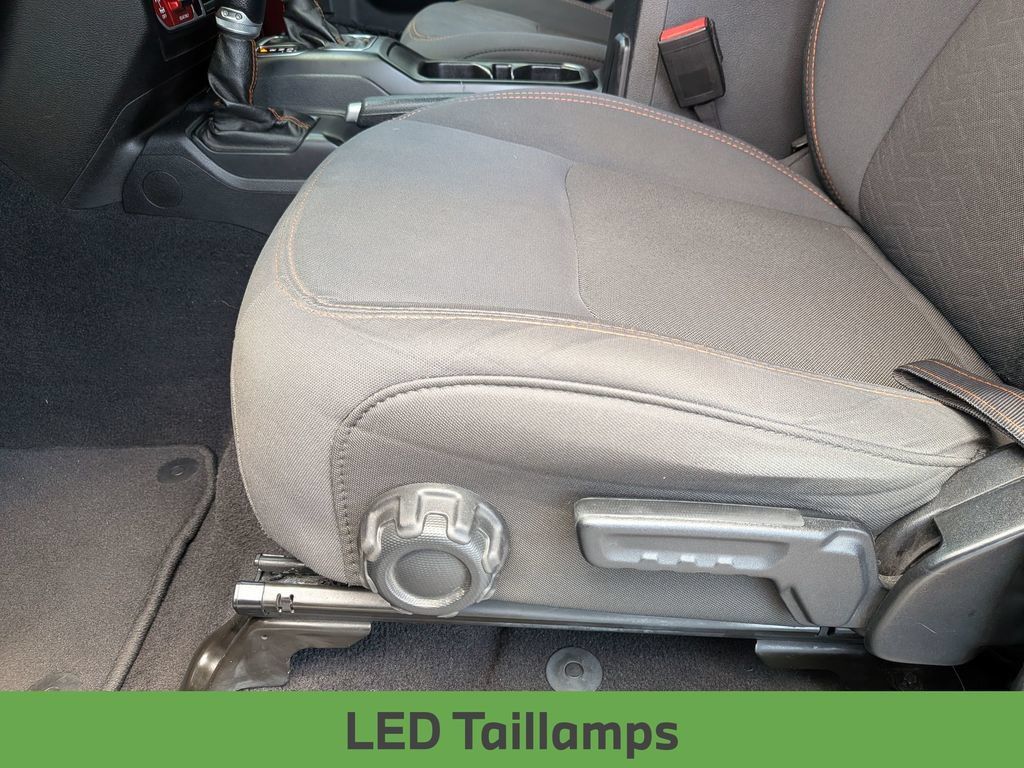 Used 2021 Jeep Gladiator Mojave AWD/4WD image 18