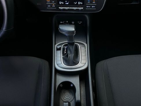 Used 2025 Hyundai Kona SEL image 15