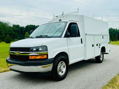 Used 2022 Chevrolet Express 3500 w/ Power Convenience Package