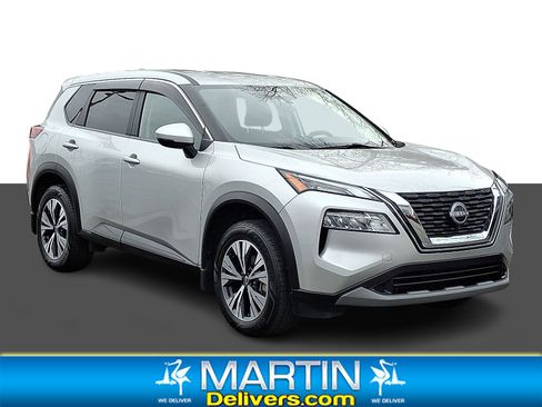 Used 2023 Nissan Rogue SV image 1