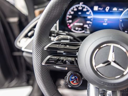Used 2026 Mercedes-Benz E 53 AMG e 4MATIC Sedan image 23