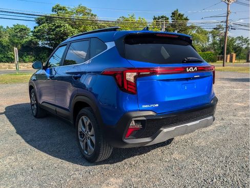 Used 2024 Kia Seltos S AWD/4WD image 8