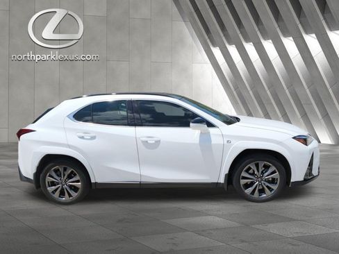 Certified 2024 Lexus UX 250h F Sport FWD image 29