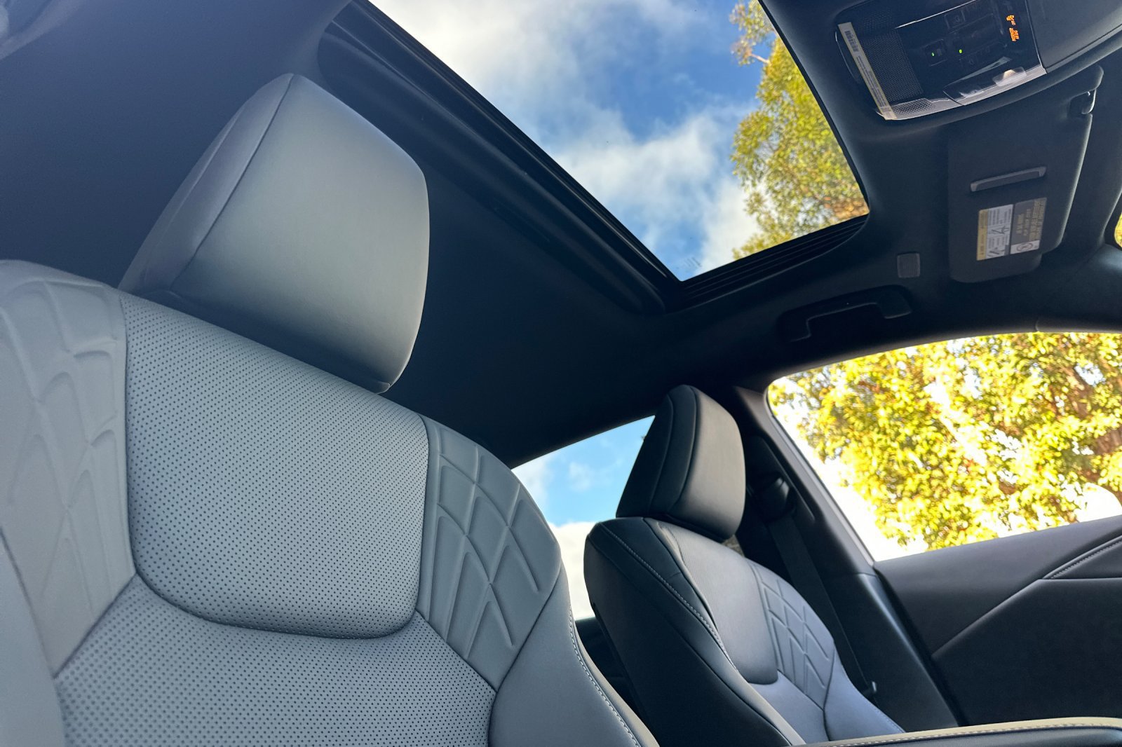 New 2026 Lexus RX 350 Premium w/ Accessory Package (Z1) FWD image 14