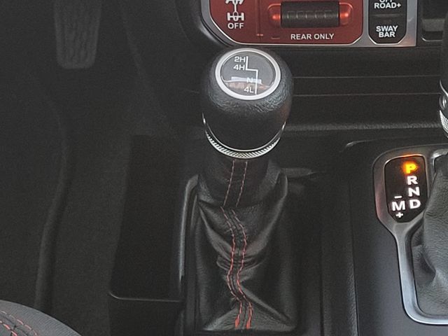 Used 2021 Jeep Wrangler Unlimited Rubicon AWD/4WD image 19