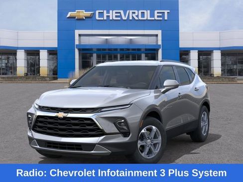 New 2026 Chevrolet Blazer LT w/ Convenience Package AWD/4WD image 7