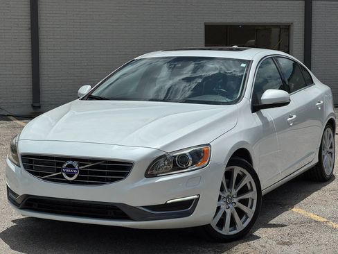 Used 2016 Volvo S60 T5 Inscription Platinum FWD image 2