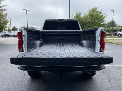 Used 2026 Chevrolet Silverado 2500 ZR2 w/ LPO, Dark Essentials Package AWD/4WD image 12