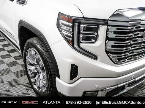 Used 2024 GMC Sierra 1500 Denali AWD/4WD image 36
