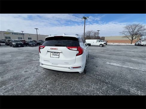 Certified 2022 GMC Terrain Denali w/ LPO, Floor Liner Package image 7