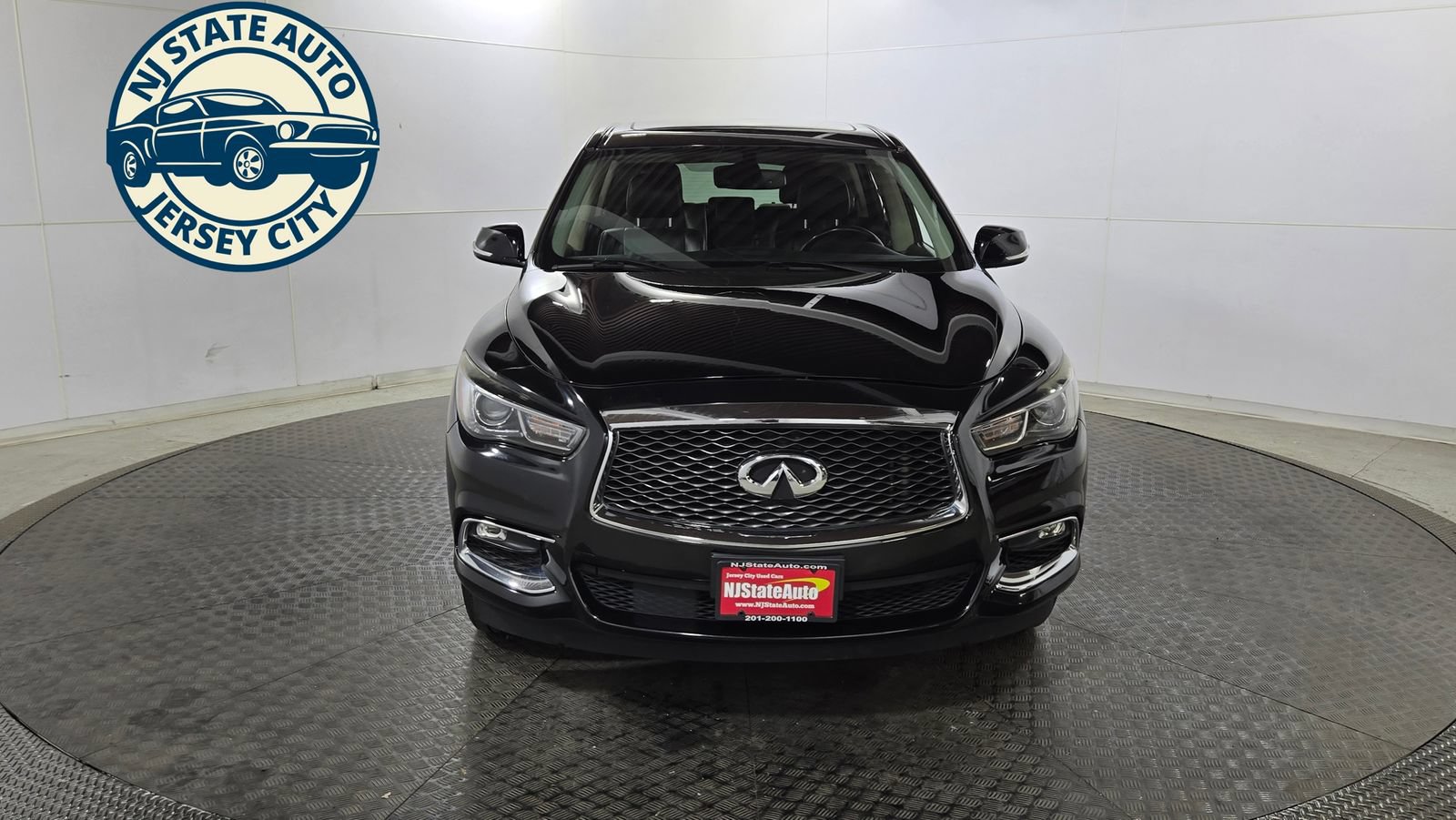 Used 2019 INFINITI QX60 Pure AWD/4WD image 2