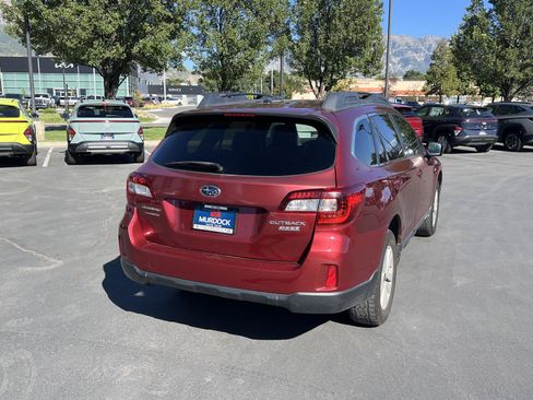 Used 2015 Subaru Outback 2.5i Premium AWD/4WD image 16