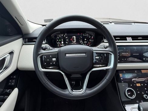 Certified 2023 Land Rover Range Rover Velar R-Dynamic S AWD/4WD image 13