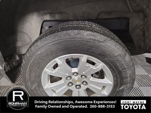 Used 2020 Chevrolet Colorado LT image 11