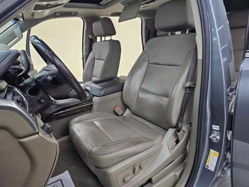 Used 2020 Chevrolet Tahoe LT RWD image 19