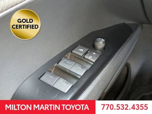 Certified 2025 Toyota Camry SE image 23