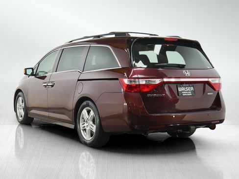 Used 2013 Honda Odyssey Touring image 3